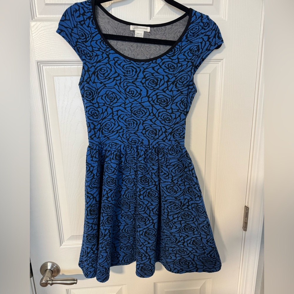 Glamorous Black and Blue Rose Pattern Sweater Dress Size XS